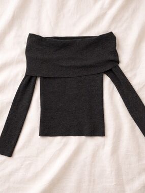 Wilfred Off-the-Shoulder Foldover Sweater - Charcoal